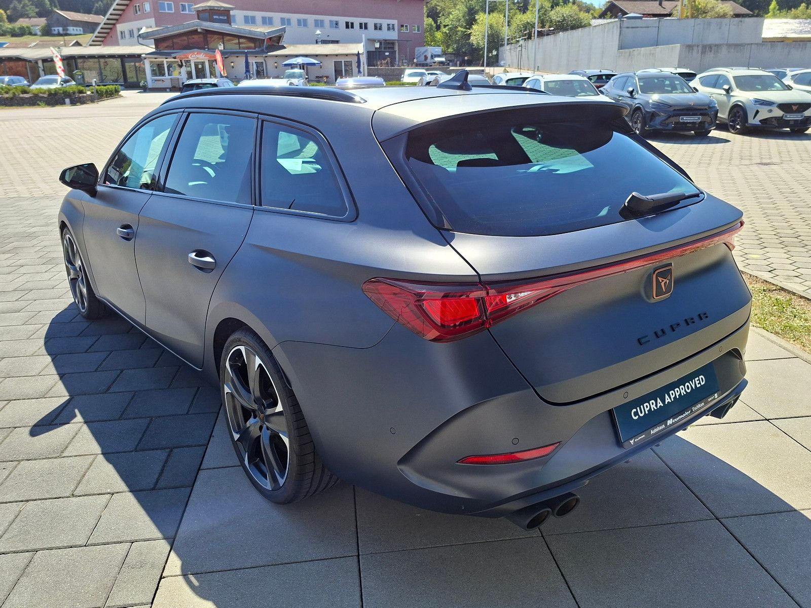 Cupra Leon SP 2.0 TSI 310 PS VZ DSG Matrix-LED 4Drive foto 4