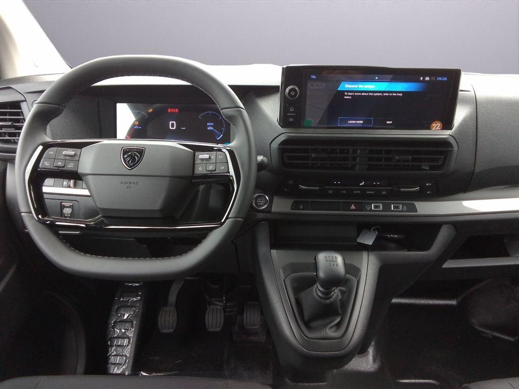 Peugeot Expert L3 BlueHDi 145 ohne S&S Flexkabine