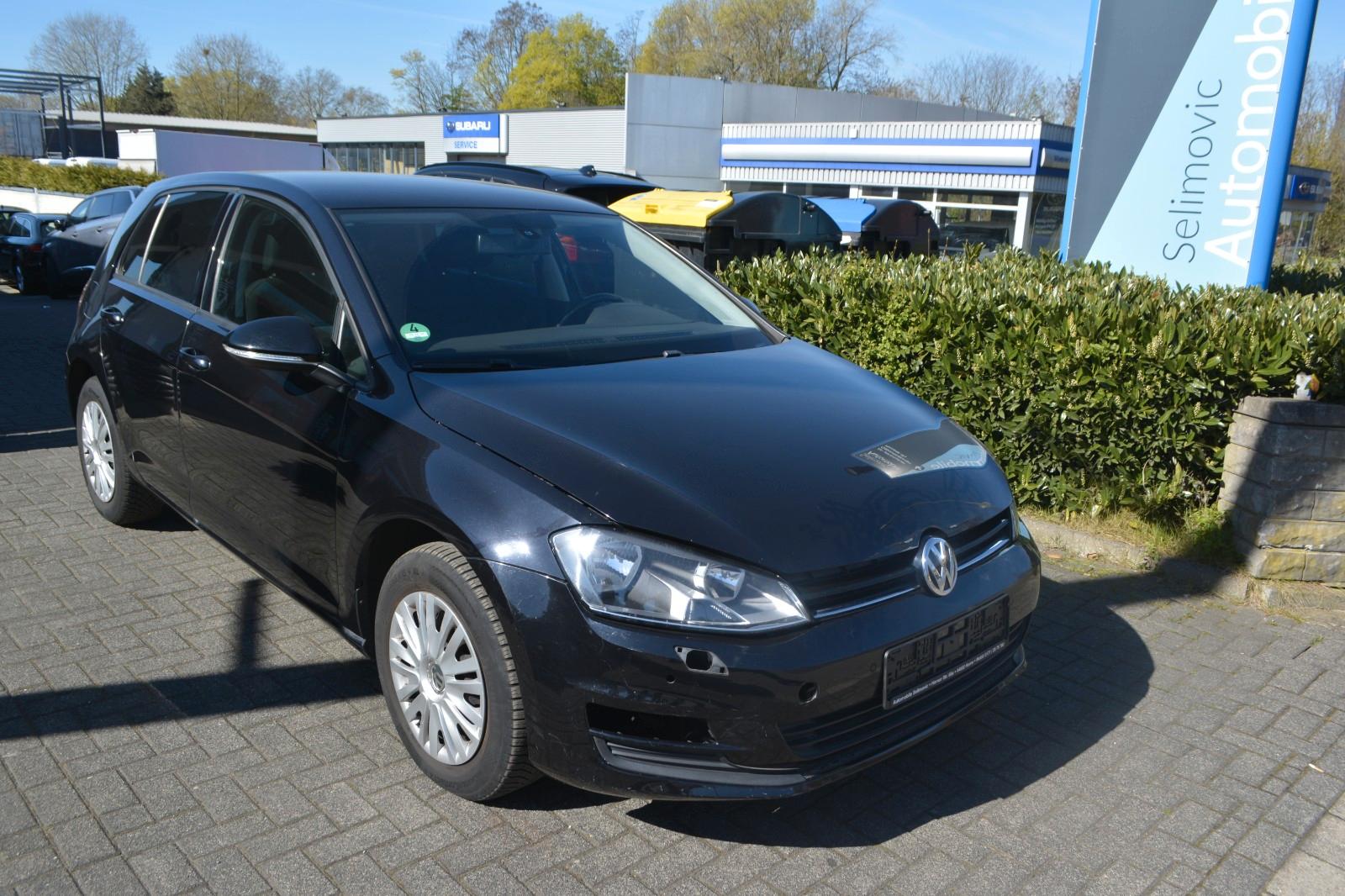 Volkswagen Golf VII Lim. Trendline BMT