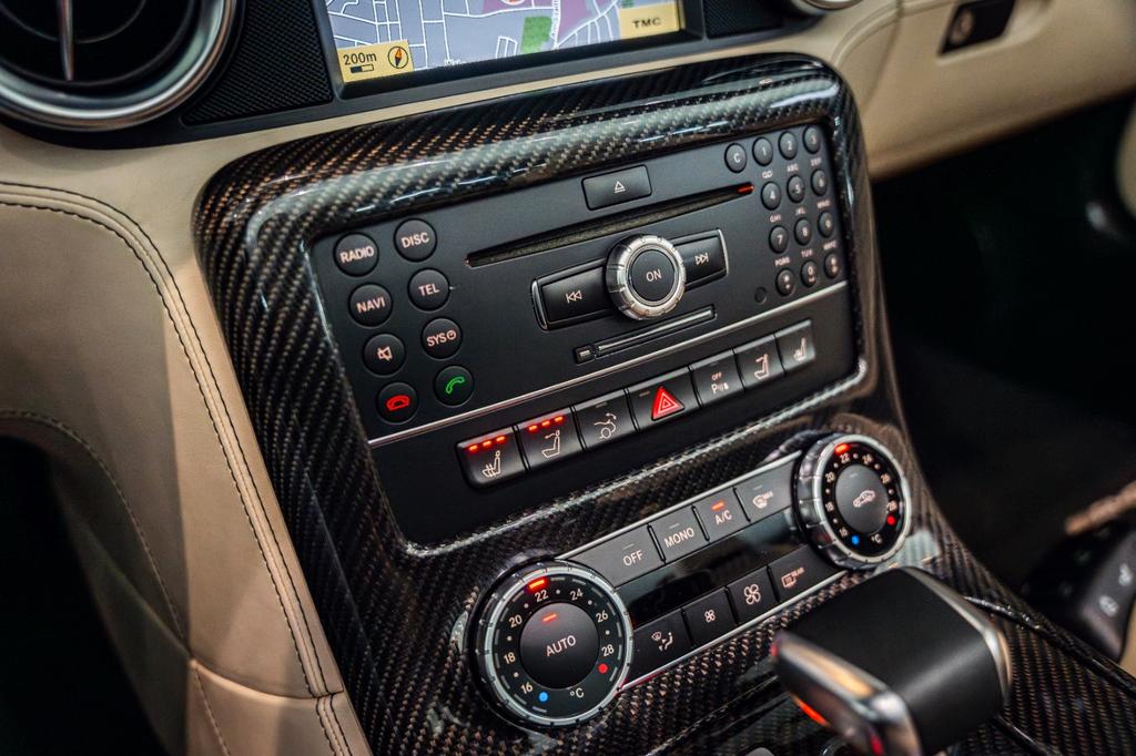 Mercedes-Benz SLS AMG