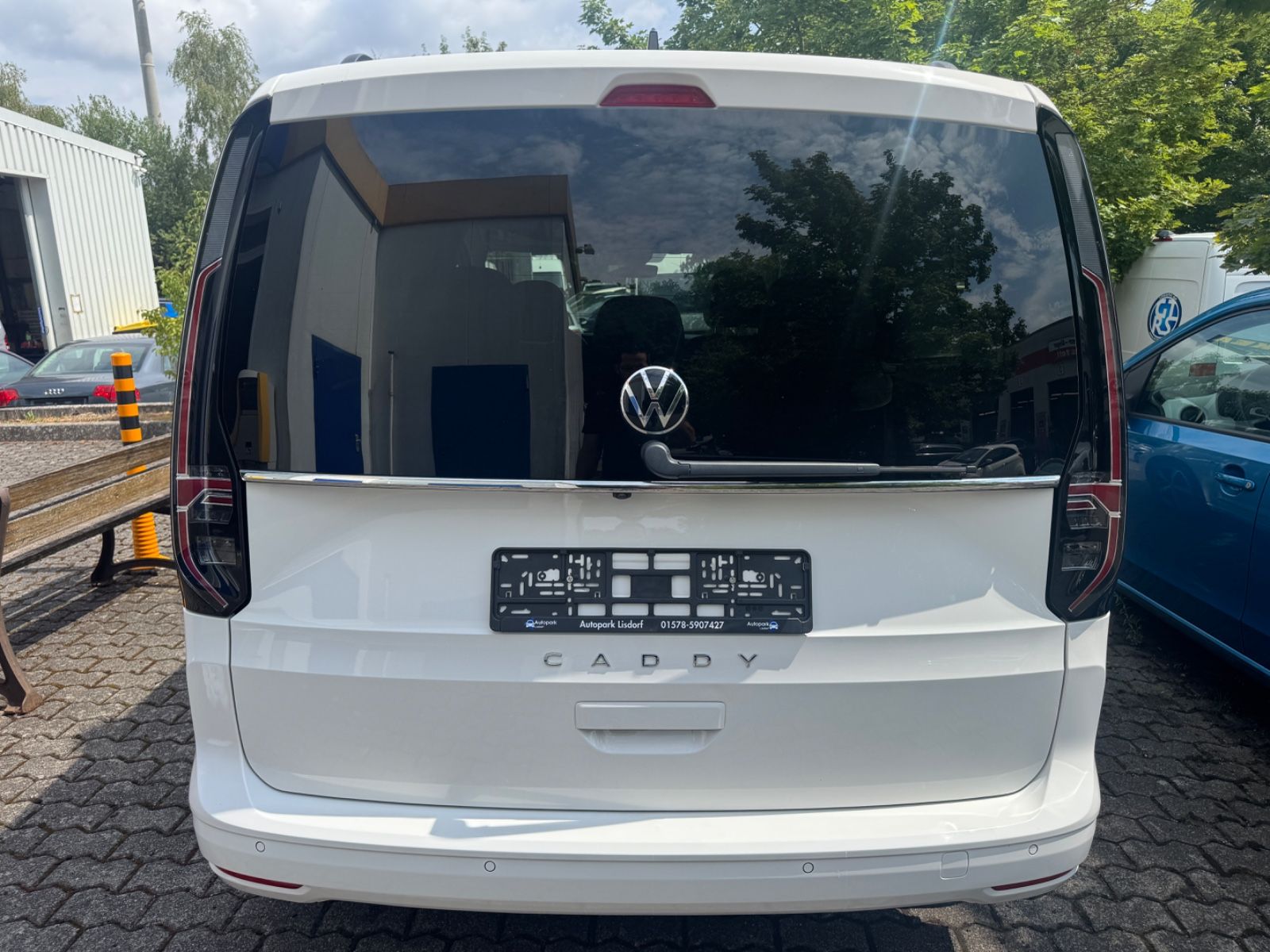 Fahrzeugabbildung Volkswagen Caddy Style NAVI+LED+ACC+LANE+ALCANTARA