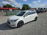 Hyundai i20 Select TÜV NEU - Hyundai i20: Select