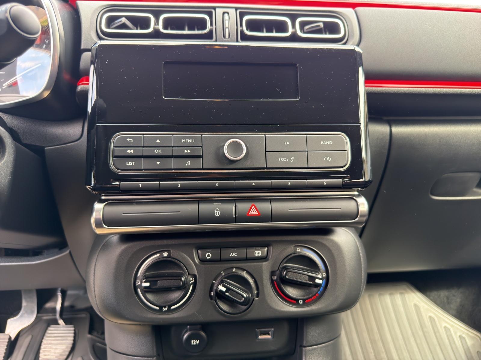 Citroën C3 Feel, Sitzheizung, Einparkhilfe, LED