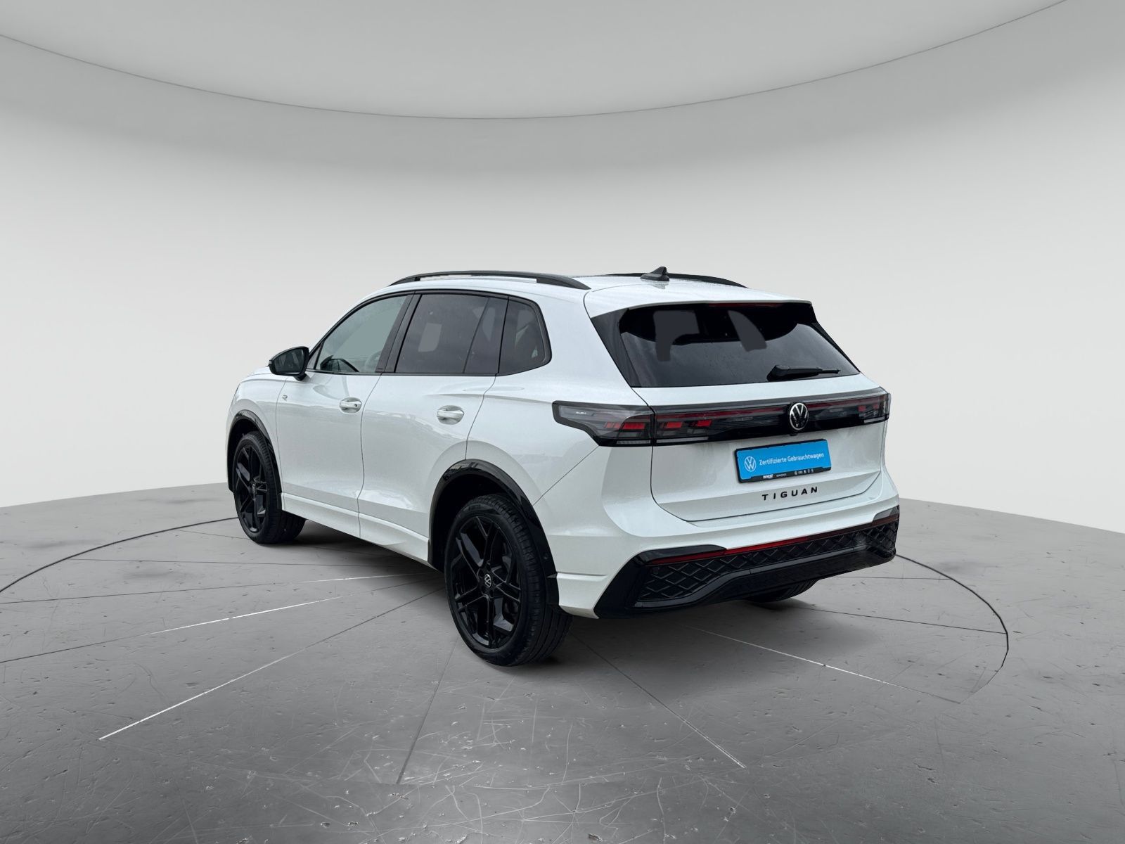 Volkswagen Tiguan R-Line 4M 2.0 TDI DSG 360°VIEW H foto 3
