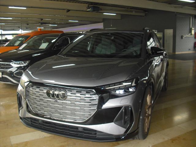 Audi Q4 e-tron "Edition One-taifungrau"    s-line qua