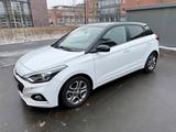 Hyundai i20 1.2 62kW Advantage Advantage - Hyundai i20 Advantage mit Benzin-Antrieb