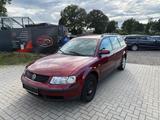 Volkswagen Passat Variant TÜV NEU/ANHÄNGERKUPPLUNG - Volkswagen Passat Variant aus 1998