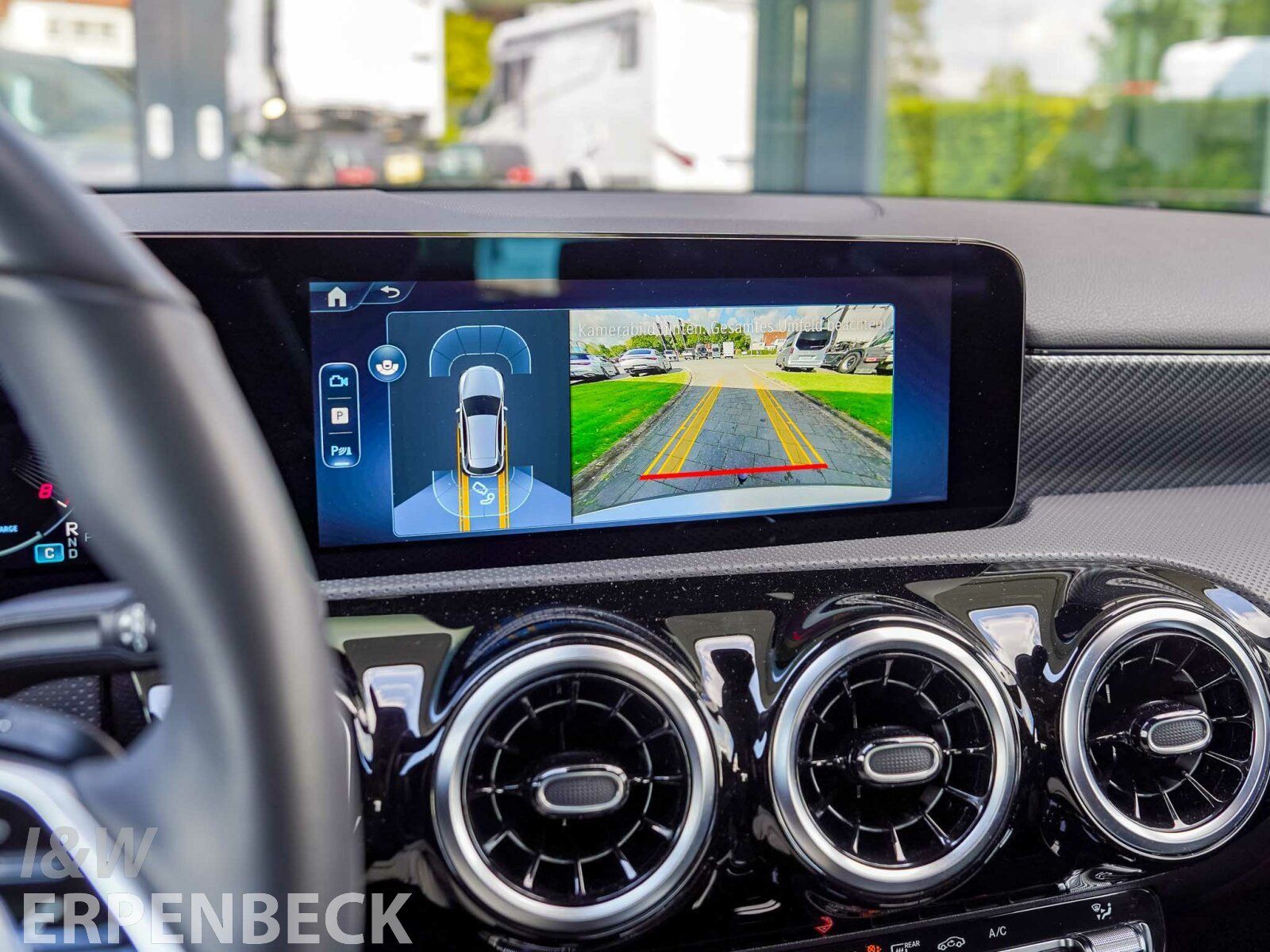 Fahrzeugabbildung Mercedes-Benz A 200 Progressive AHK MBUX Kamera Totwinkel SHZ