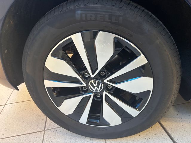 Touran Move 2.0 TDI DSG *7-Sitze*ACC*AHK*APP**