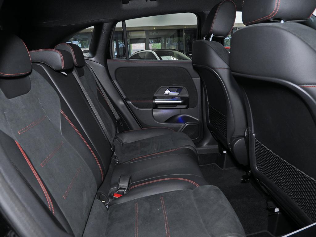 Mercedes-Benz GLA AMG NIGHT LED 20'' SITZHZ AMBIENTE, миниатюра 14