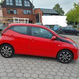 Toyota Aygo XPlay Club GJR LED KAMERA TÜV NEU NEUTEILE - Toyota Aygo (X) Gebrauchtwagen in Hamburg
