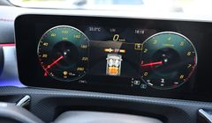 MERCEDES-BENZ CLA 220 AMG Line Leder Navi Autom. Cam LED