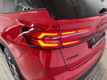 Fahrzeugverkauf 29 Skoda Kodiaq 2.0 TDI 142 kW 4x4 Sportline 7-Sitze AHK