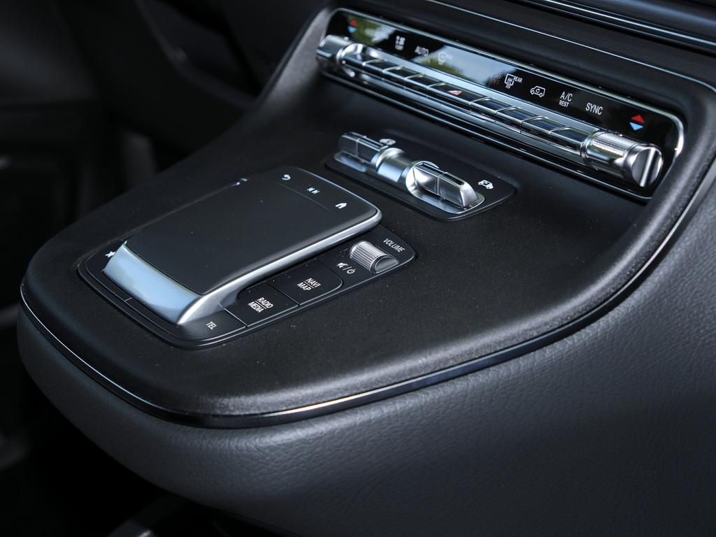 Mercedes-Benz V 220 d AVANTGARDE LANG MBUX LED AHK 360° KLIMA foto 11