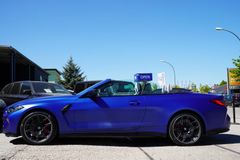 BMW M4 xDr Competition Cabrio in FROZEN BLUE