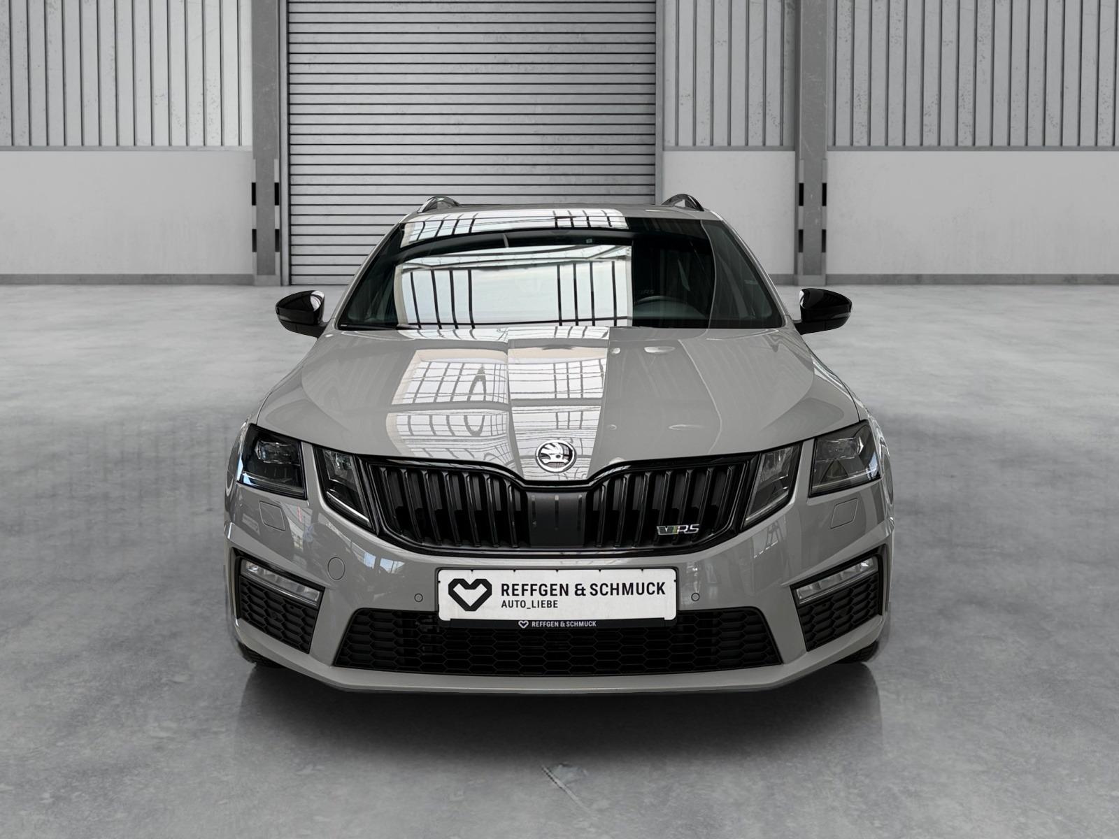 Skoda OCTAVIA COMBI RS BLACK DSG NAVI+PANO+LED+KAMERA+