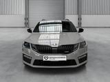 Skoda OCTAVIA COMBI RS BLACK DSG NAVI+PANO+LED+KAMERA+ - Skoda Octavia: Dsg