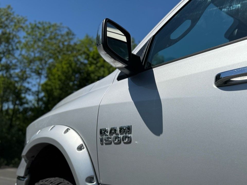 Fahrzeugabbildung Dodge RAM 5.7 HEMI 4x4 CrewCab Laramie LPG Standh.