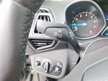 Ford Kuga Titanium 1.5 °Navi°Kamera°PDC°SHZ°Keyless°