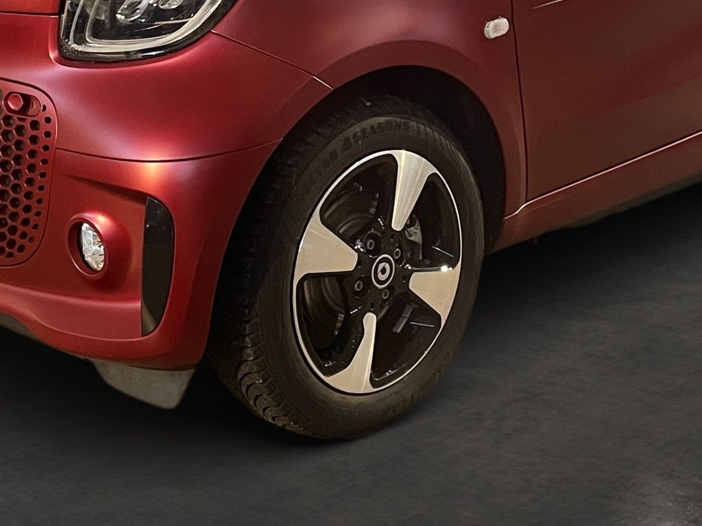 Fahrzeugabbildung Smart EQ ForTwo Exclusiv Pano LED Sound SHZ Navi KAM