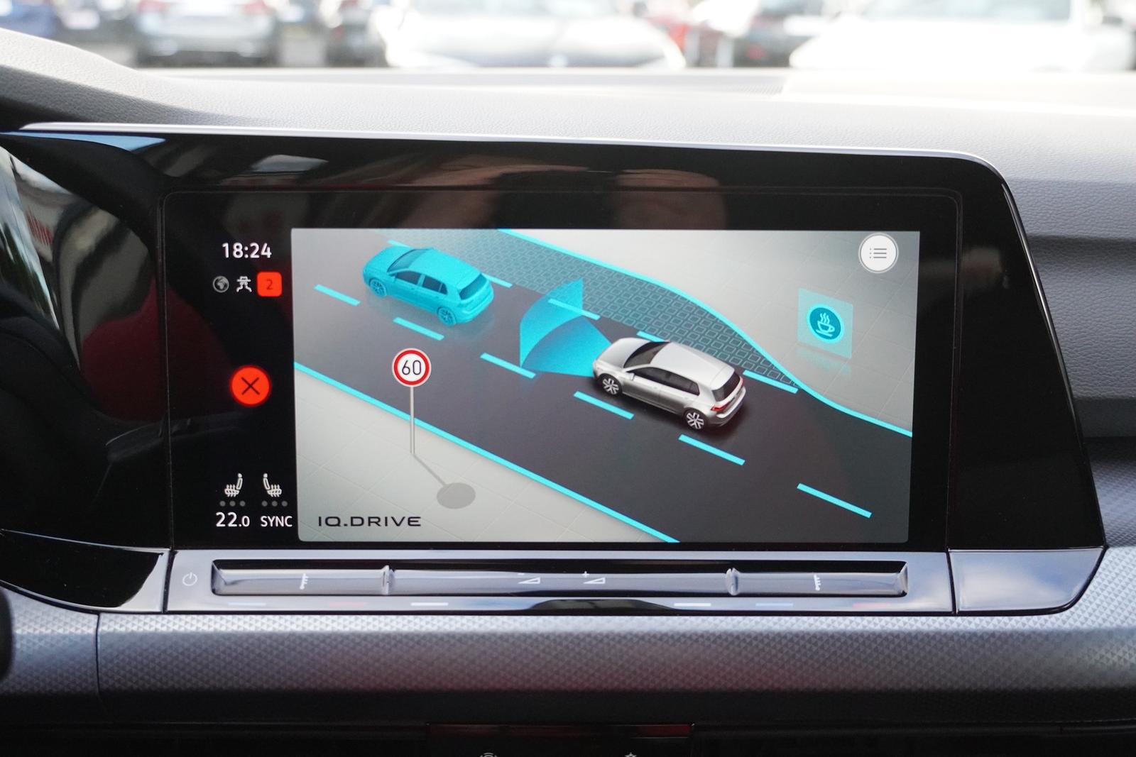 Volkswagen Golf VIII 1.5 TSI Active LED Navi Head-Up Kamera, миниатюра 16