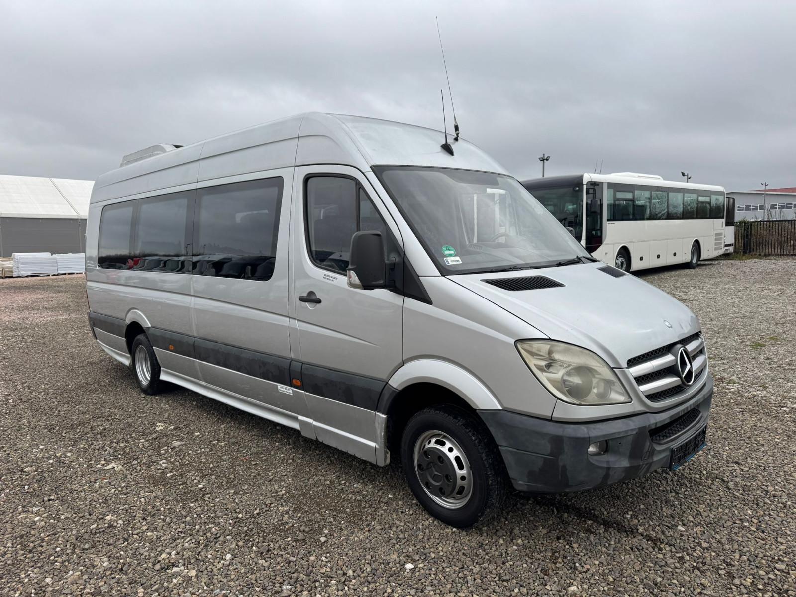 Mercedes-Benz Sprinter 519