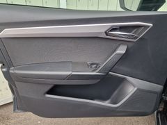 Fahrzeugabbildung Seat Ibiza Lim FR 1.6TDI Navi LED PDC Tempo Klimaauto