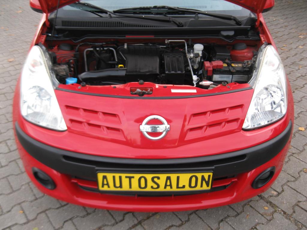 Nissan Pixo