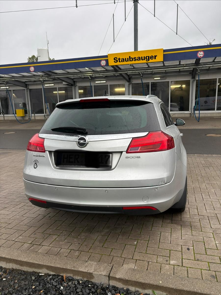Opel Insignia 2011 — photo 6