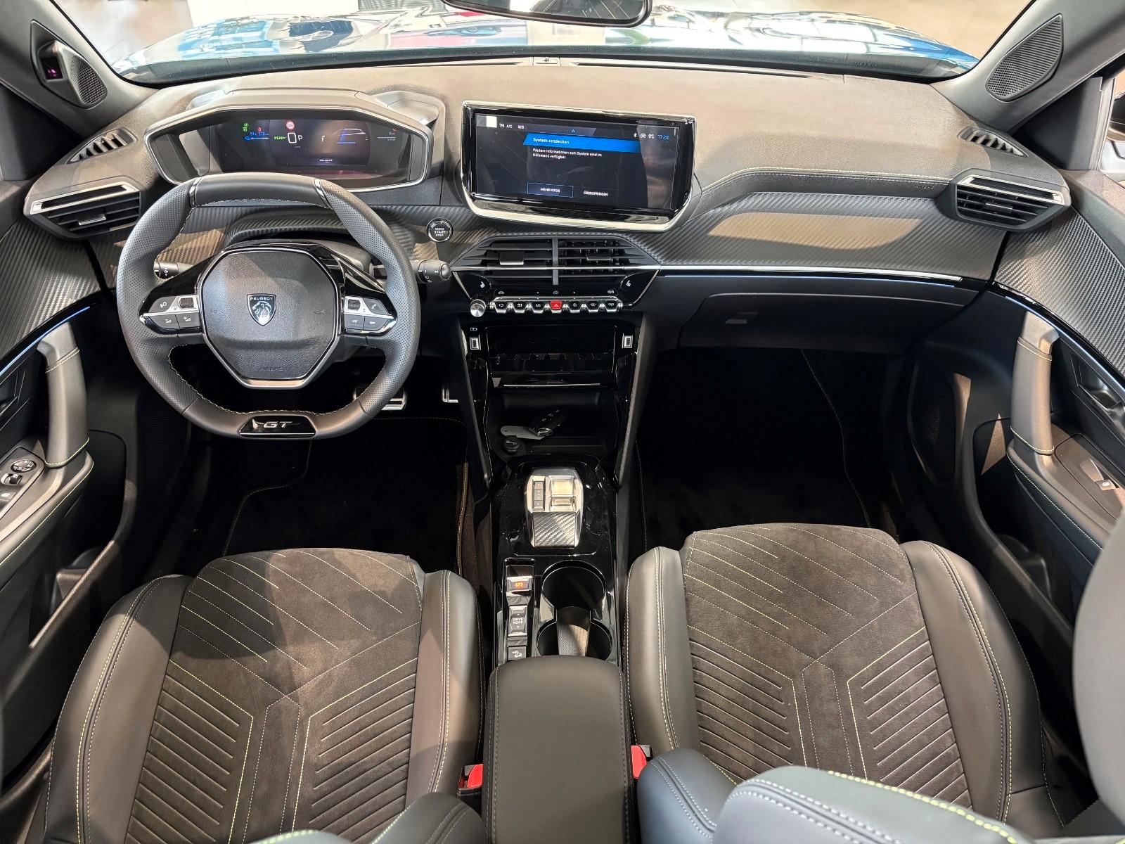 Peugeot e-2008 GT Exclusive