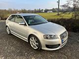 Audi S3 2.0 TFSI - erst 49 TKM sehr gepflegt 2 Hd. - silberne Audi S3