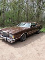 Ford Mercury Cougar xr 7 - Ford Mercury mit Benzin-Antrieb