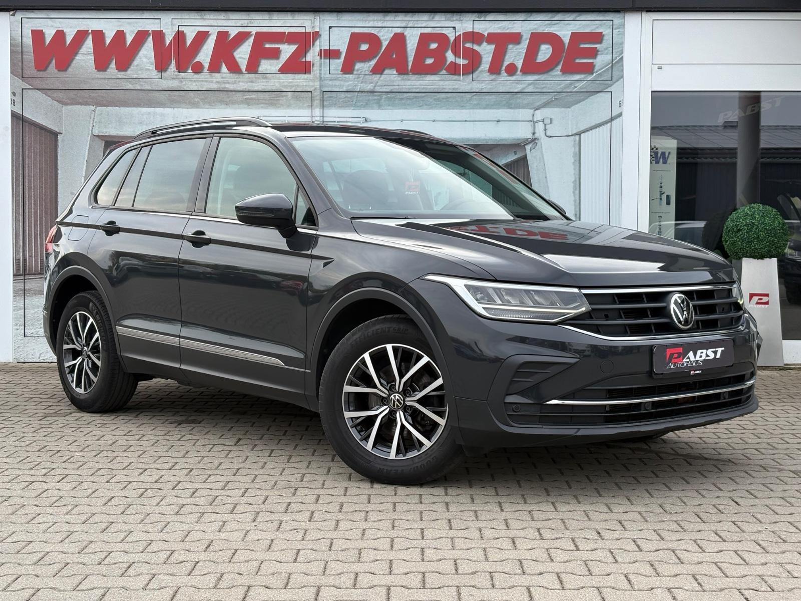 Volkswagen Tiguan Life LED ACC AHK NAVI MASSAGE