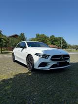 Mercedes-Benz A 200 4MATIC Advanced DCT Advanced - Mercedes-Benz A-Class: Advanced