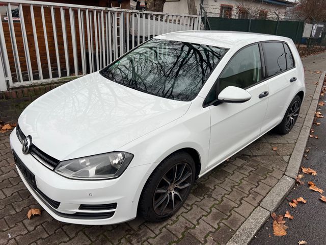 Volkswagen Golf 1.2 TSI 63kW BMT Trendline