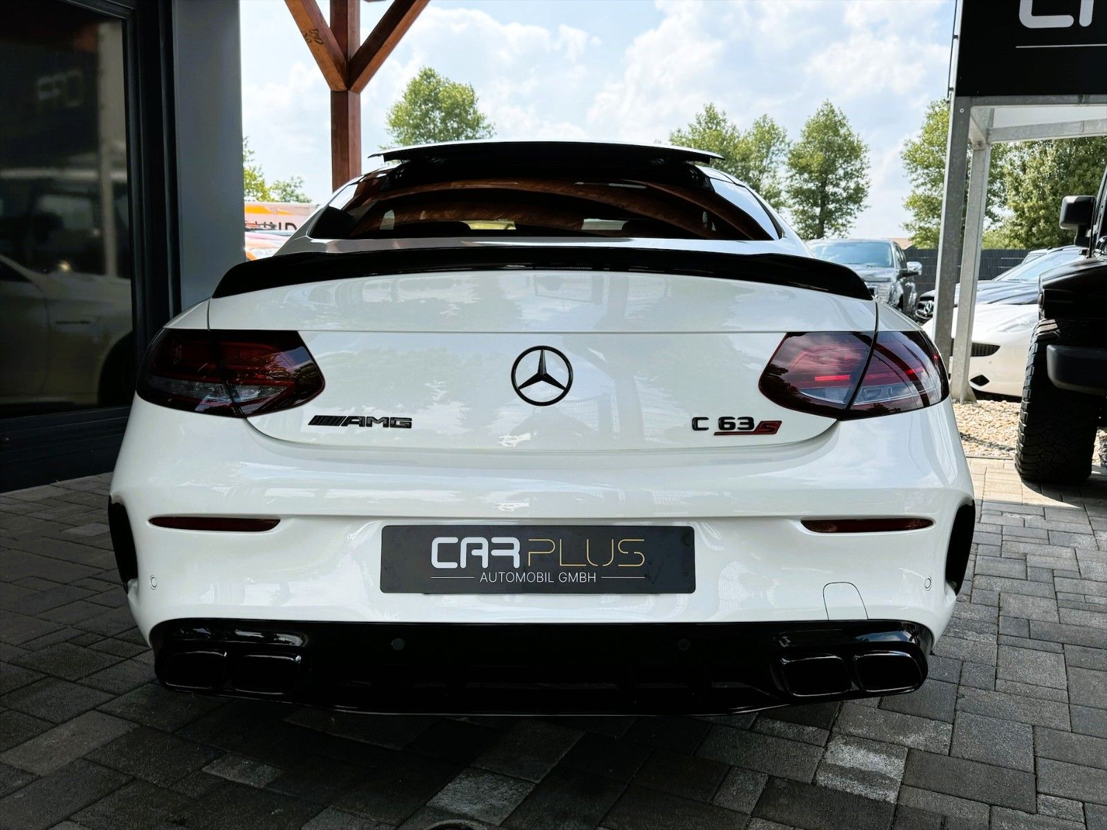 Fahrzeugabbildung Mercedes-Benz C 63 S AMG Coupe Night Performance *Keramik*ACC*