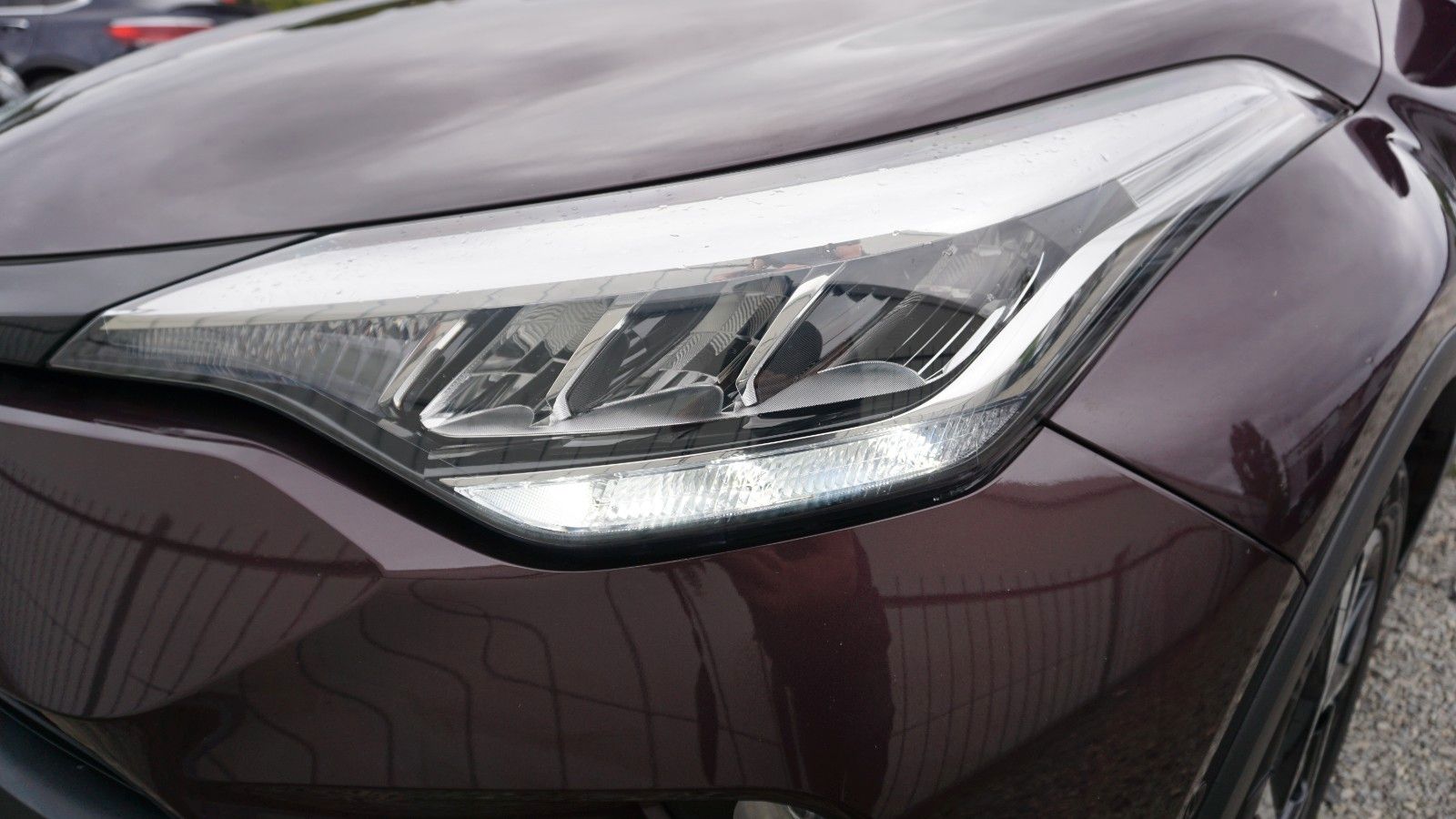 Fahrzeugabbildung Toyota C-HR Hybrid Team DE, Navi,Keyless,ACC,LED,Kamera
