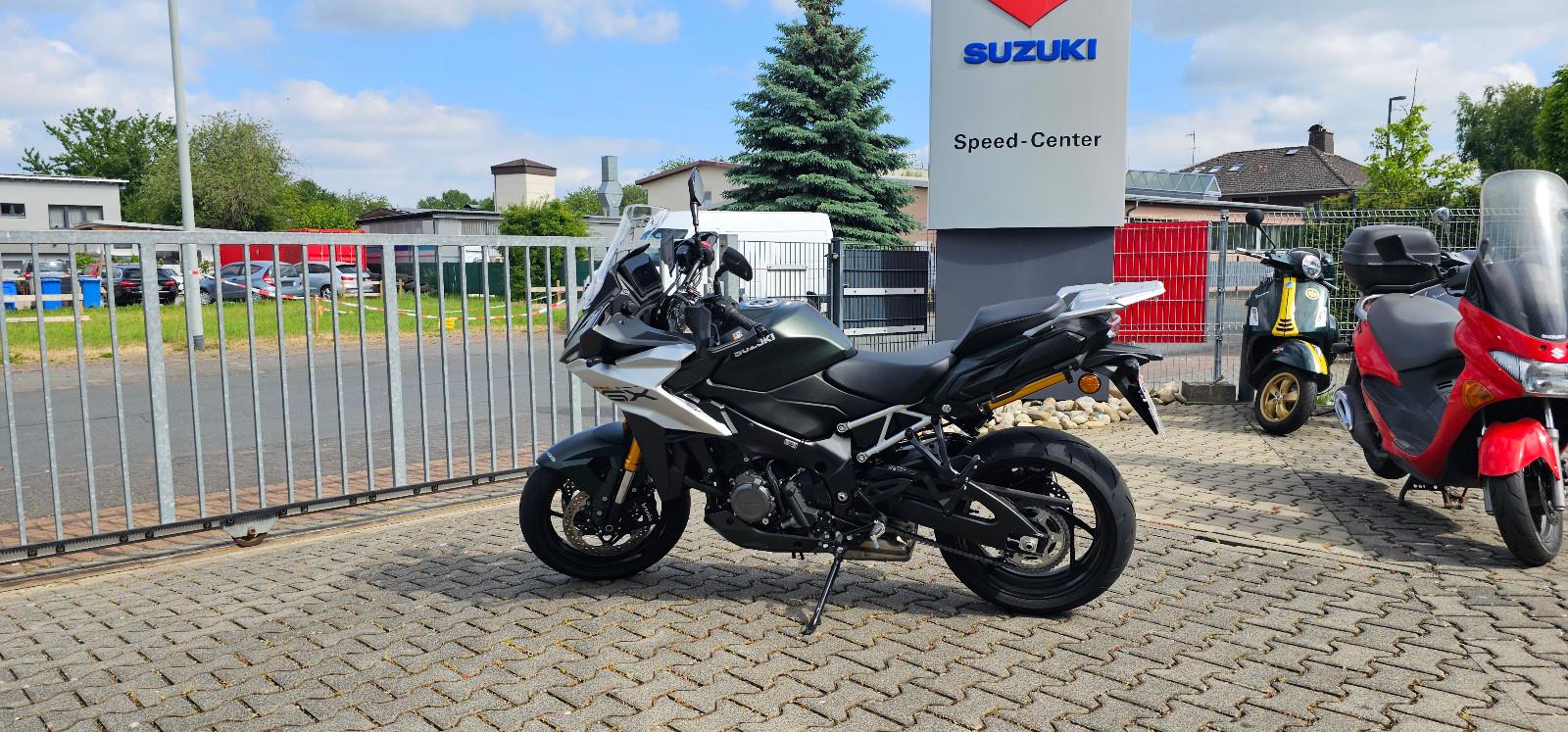 Suzuki GSX-S 1000 GX