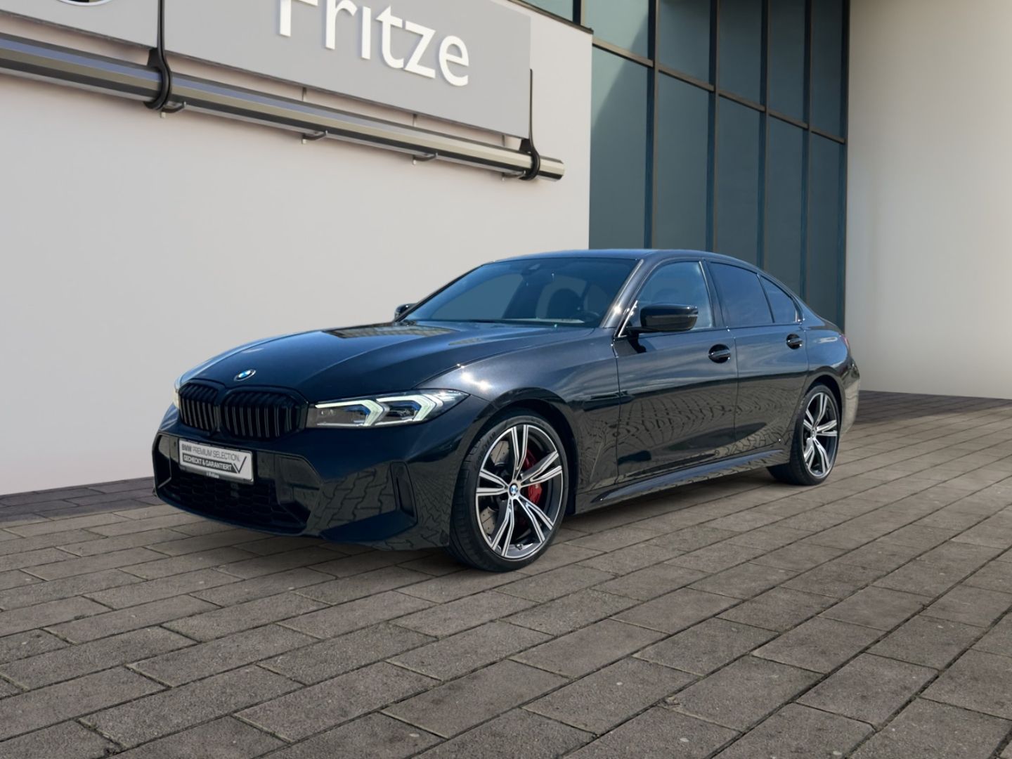 BMW 330 d M-Sport LED KLIMAAUTO NAVI SHZ PDC ALU 19'