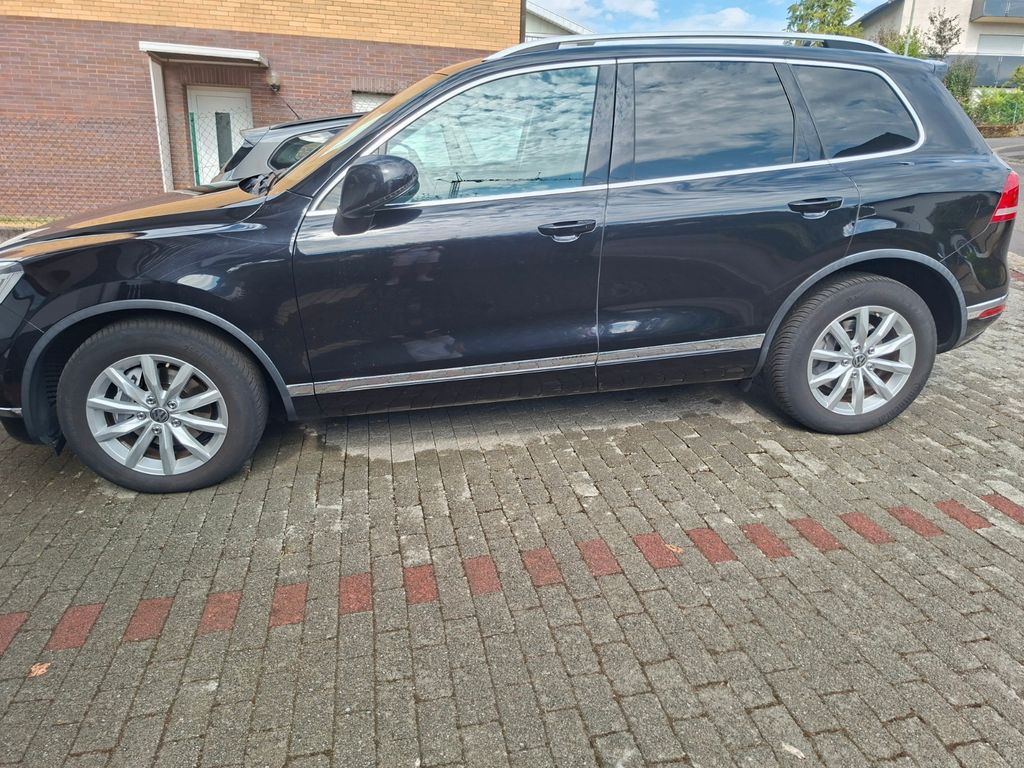 Image of Volkswagen Touareg