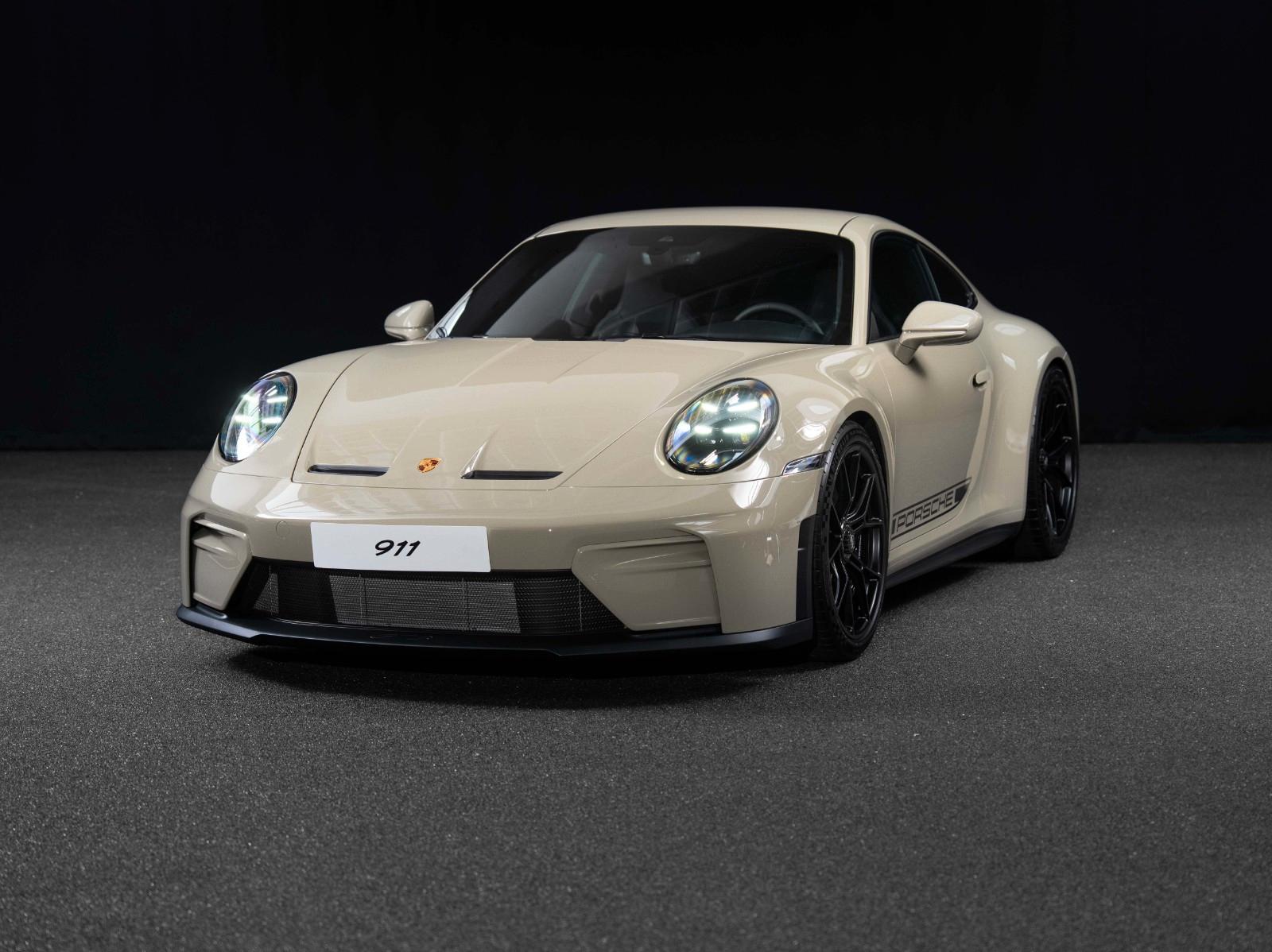Porsche 911 GT3 Touring // PTS: Stone Grey