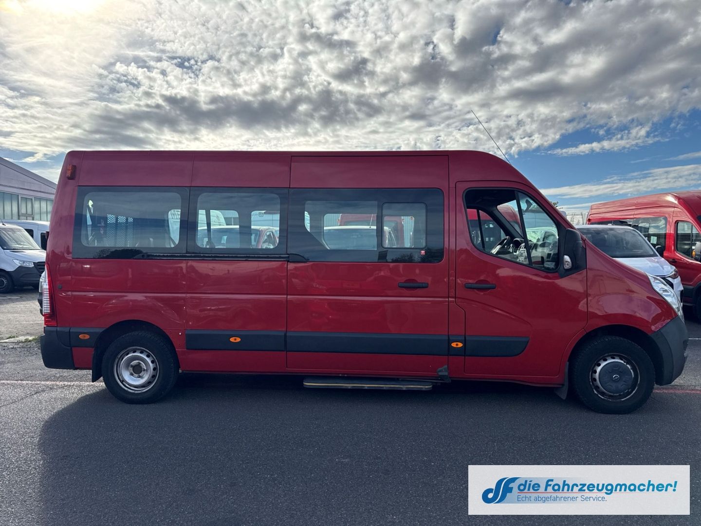 Fahrzeugabbildung Opel Movano PDC BT el.SP ABS *8090 *EXPORT