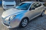 Alfa Romeo MiTo 1.6 JTDm 16V Distinctive Sport P - silberne Alfa Romeo MiTo