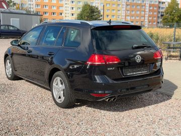 Volkswagen Golf - 4