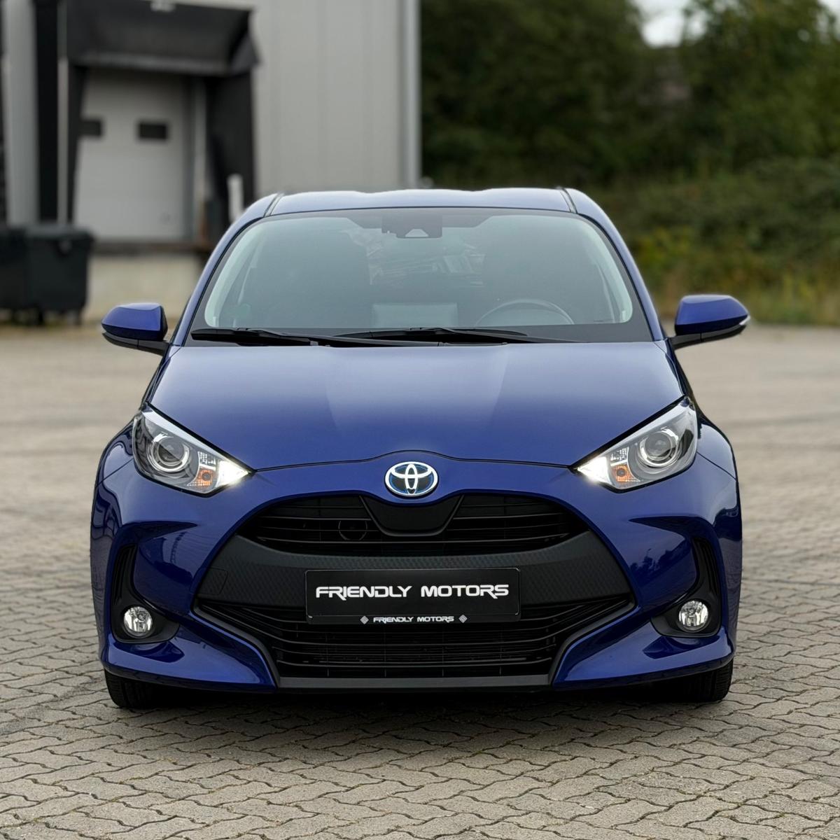 Toyota Hybrid 116PS, ACC, Kamera, Keyless, SHZ, CarPlay