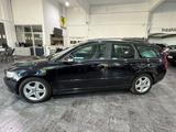 Volvo V50 Kombi 2.0 D Momentum*Leder*Xenon*WR - Volvo V50: Momentum