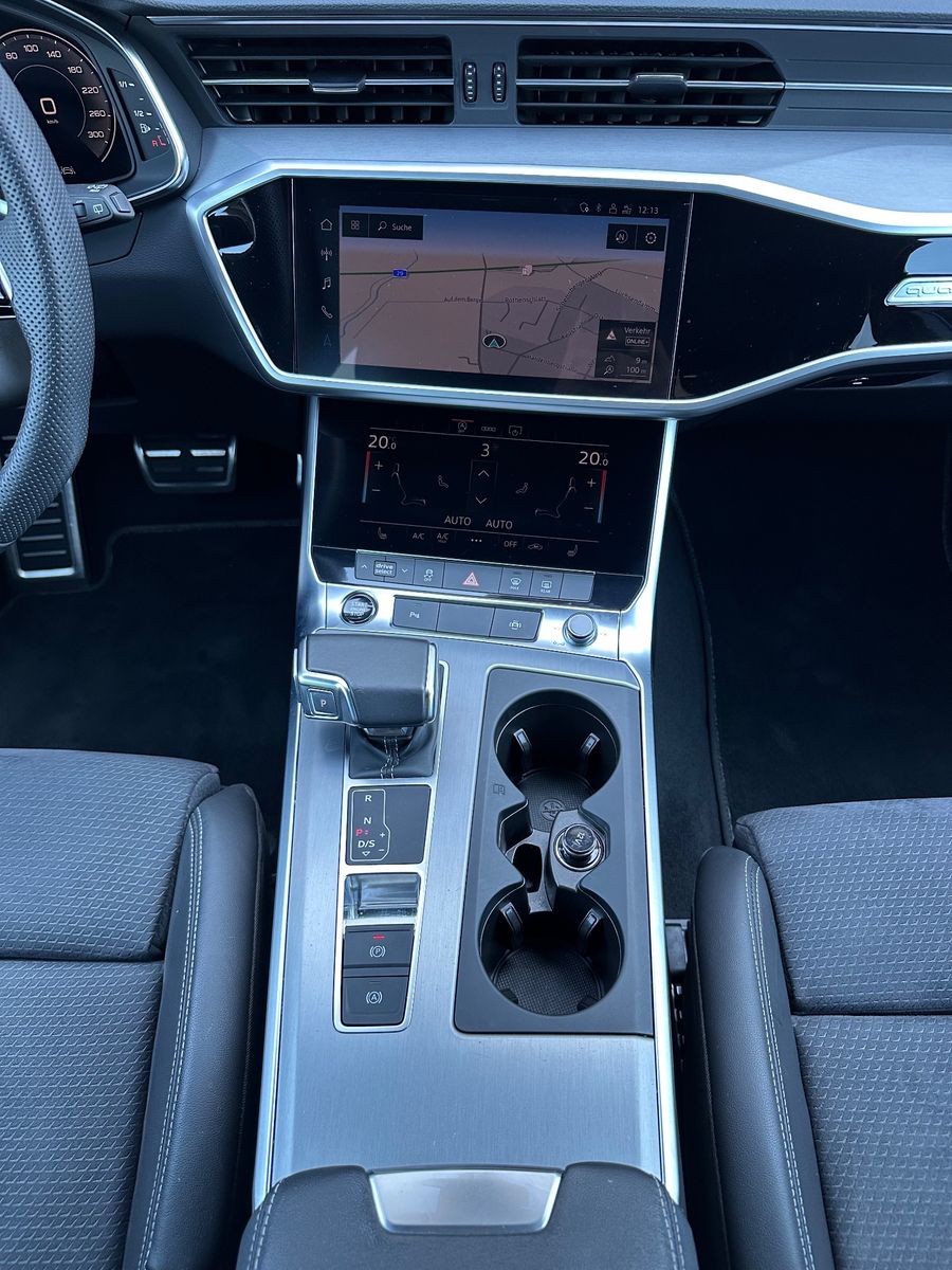 Fahrzeugabbildung Audi A6 Avant 50 TDI Qu S-Line NAV+LED+AHK+VCOCKPIT