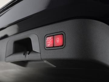 2019 Mercedes-BENZ EQC 缩略图 25