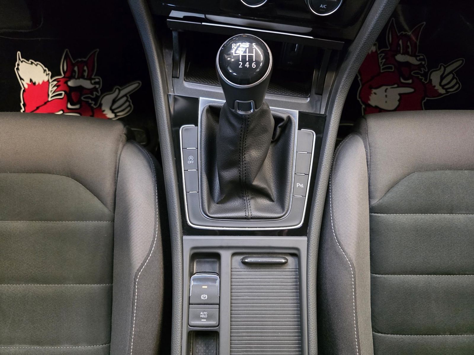 Fahrzeugabbildung Volkswagen Golf Variant 1.5 TSI Highline/LED/Shz/ACC/Ahk