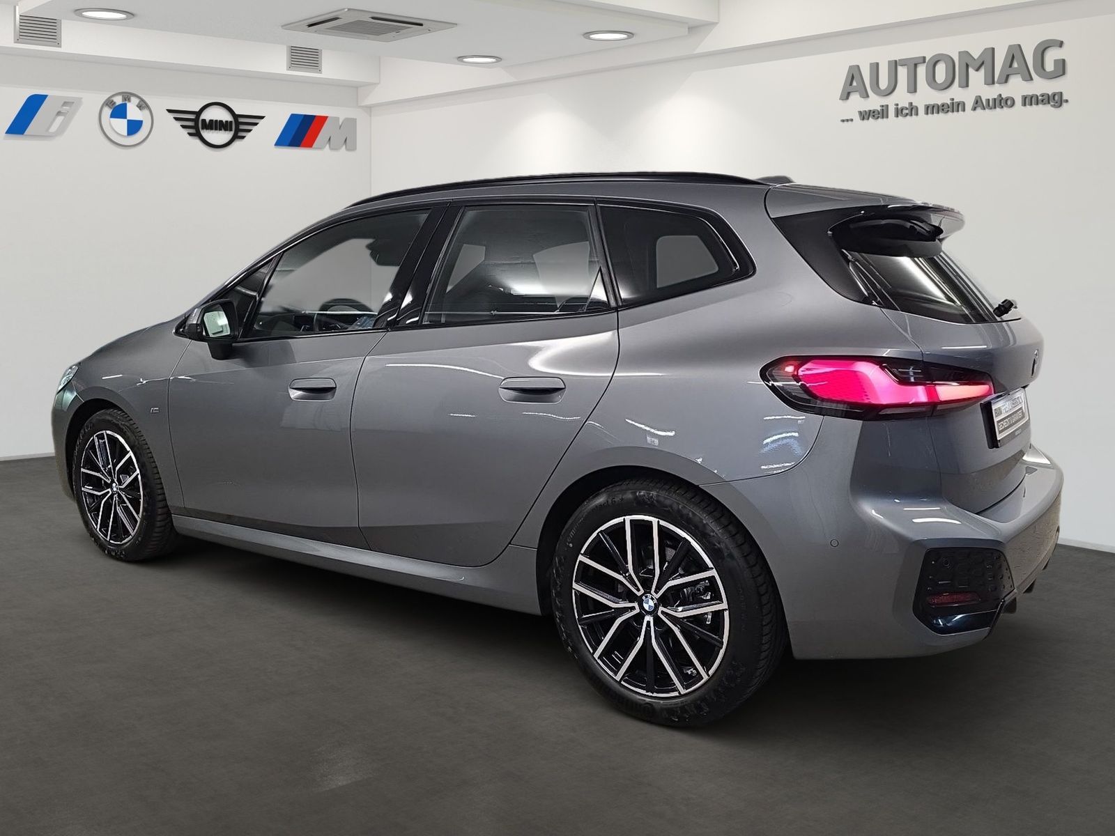 BMW 220 Active Tourer - Bild 4